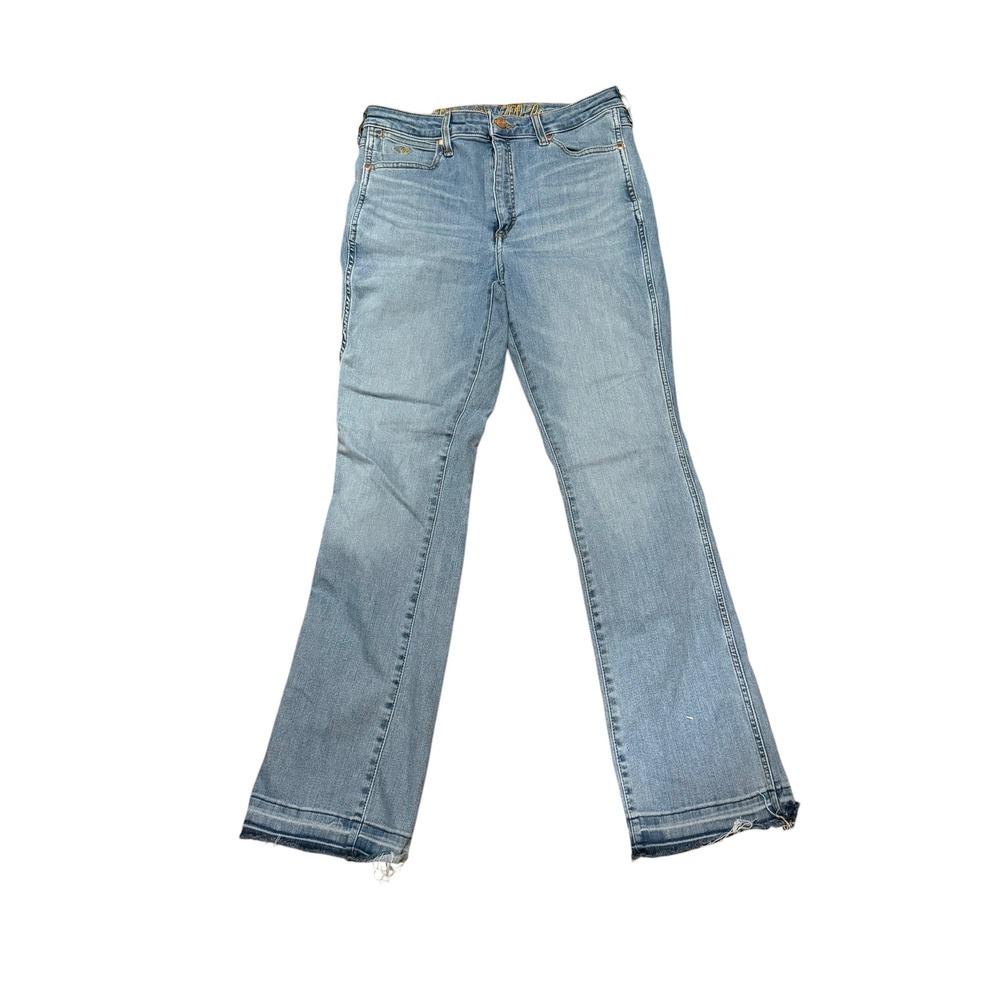 Wrangler x Lainey Wilson Size 32x 32 Women Bell Bottom Flare Jeans Light Wash